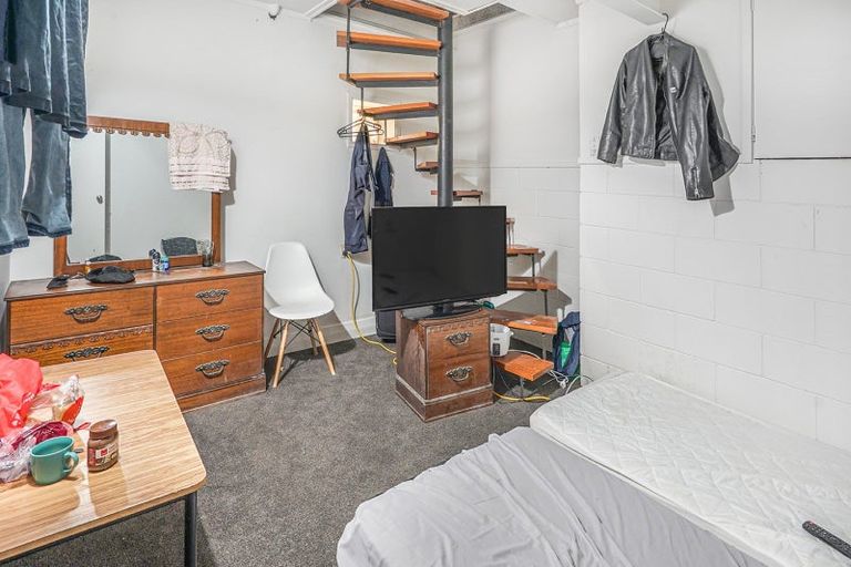 Photo of property in 102 Newcastle Road, Dinsdale, Hamilton, 3204