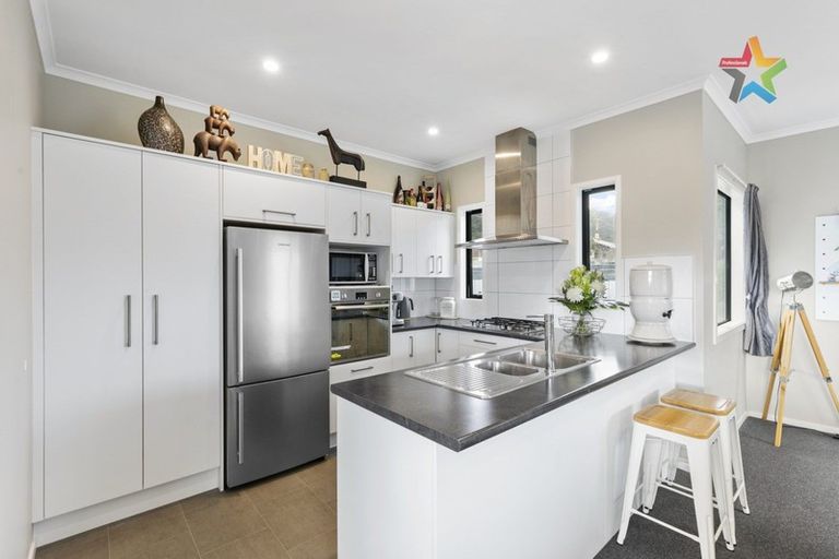 Photo of property in 51 Fraser Colman Grove, Wainuiomata, Lower Hutt, 5014