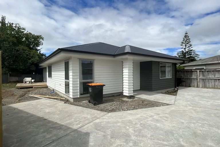 Photo of property in 16 Seddon Street, Takaro, Palmerston North, 4412