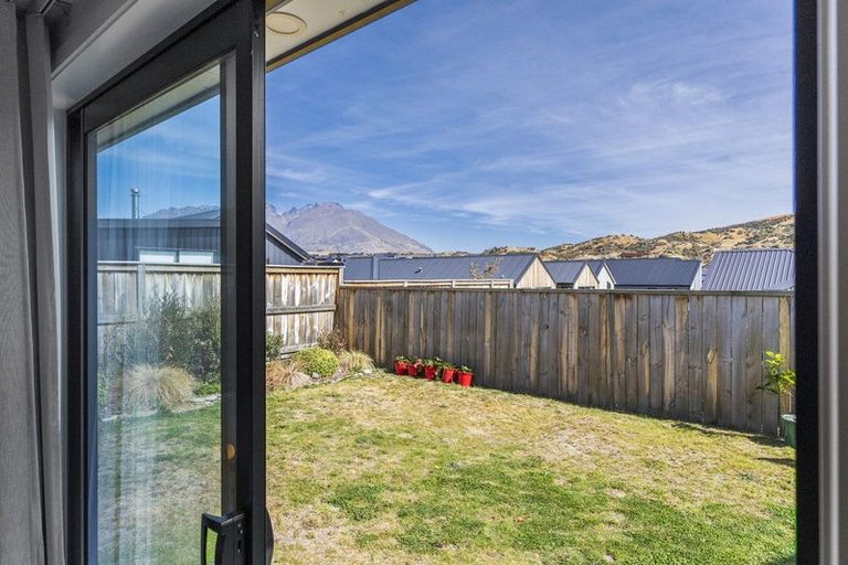 Photo of property in 11 Till Street, Jacks Point, 9371