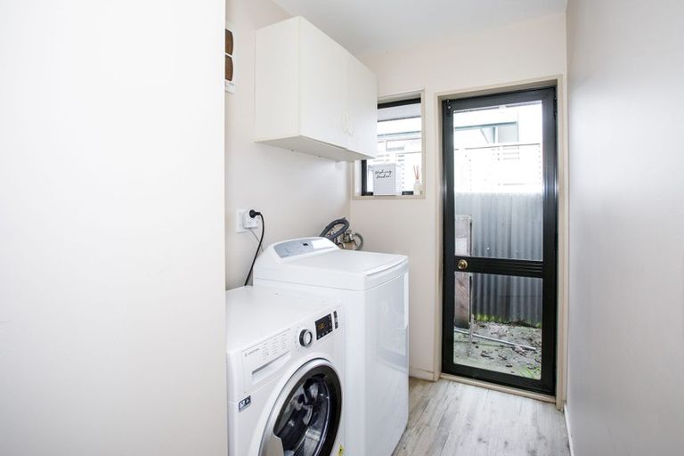 Photo of property in 12 Macaulay Street, Addington, Christchurch, 8024