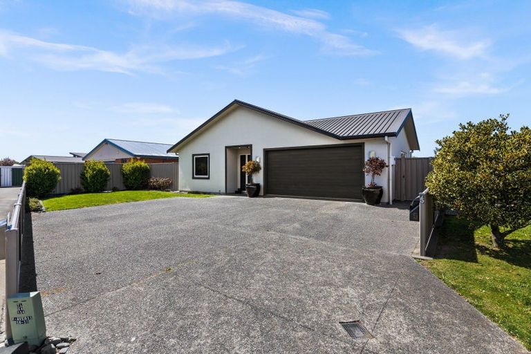 Photo of property in 5 Aiden Lane, Raureka, Hastings, 4120