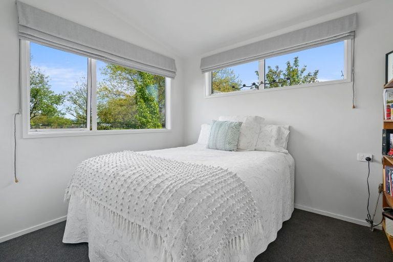 Photo of property in 1/55 Hogan Road, Cambridge, 3493