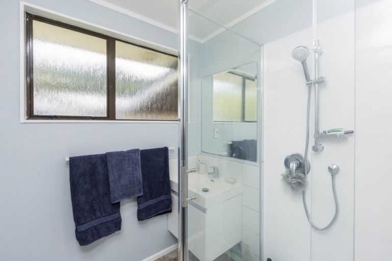 Photo of property in 6f2- Gemstone Drive, Birchville, Upper Hutt, 5018