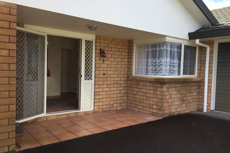 Photo of property in 15 San Vito Place, Paraparaumu Beach, Paraparaumu, 5032