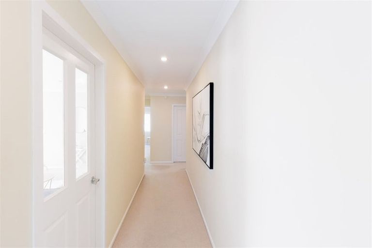 Photo of property in 43 Winsley Terrace, Churton Park, Wellington, 6037