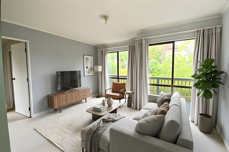 Photo of property in 2/16 Seabrook Avenue, New Lynn, Auckland, 0600