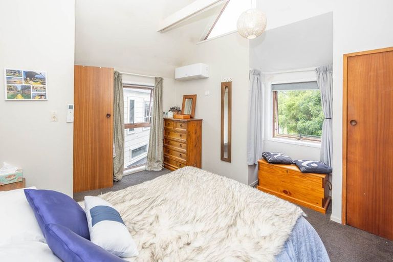 Photo of property in 18 Wordsworth Street, Leamington, Cambridge, 3432
