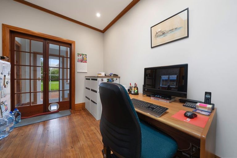 Photo of property in 84 Hautana Street, Woburn, Lower Hutt, 5010
