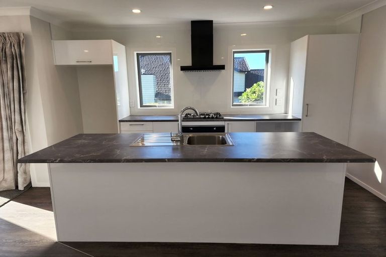 Photo of property in 84 Endeavour Drive, Whitby, Porirua, 5024