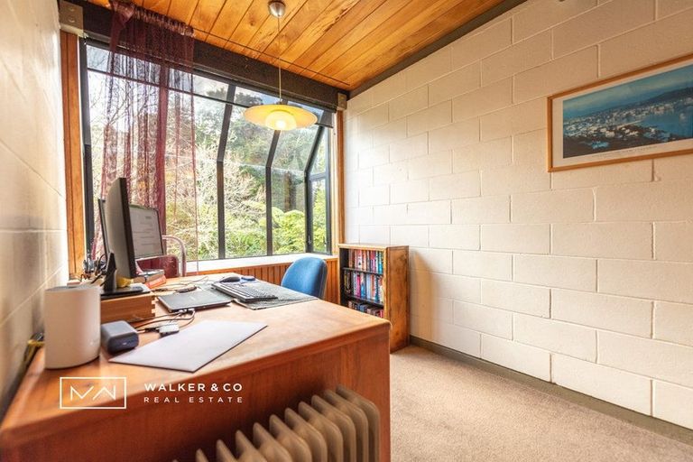 Photo of property in 41 Fendalton Crescent, Pinehaven, Upper Hutt, 5019