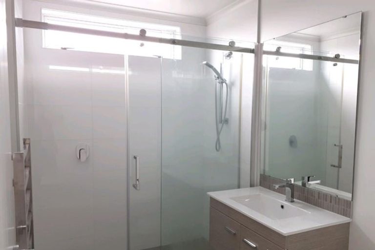 Photo of property in 9 Teal Way, Hobsonville, Auckland, 0616