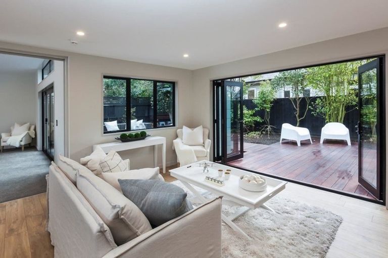 Photo of property in 45 Harakeke Street, Riccarton, Christchurch, 8011