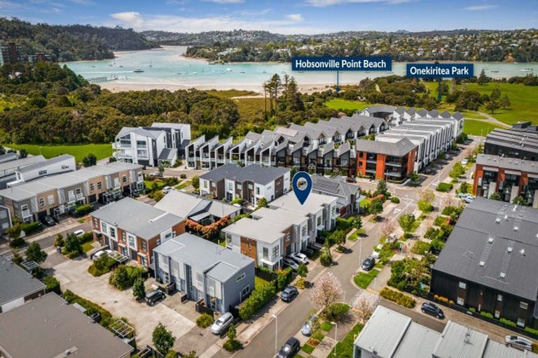 Photo of property in 30 Rangihina Road, Hobsonville, Auckland, 0616