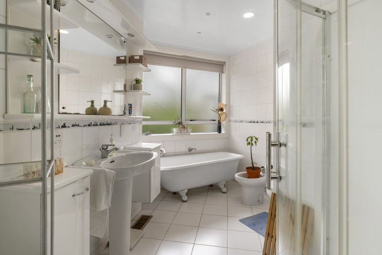 Photo of property in 6 Muirend Avenue, Tokoroa, 3420