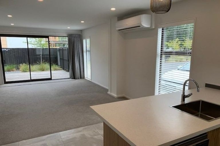 Photo of property in 34 Church Square, Addington, Christchurch, 8024