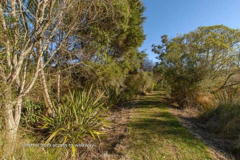 Photo of property in 52 Lagoon Place, Poike, Tauranga, 3112