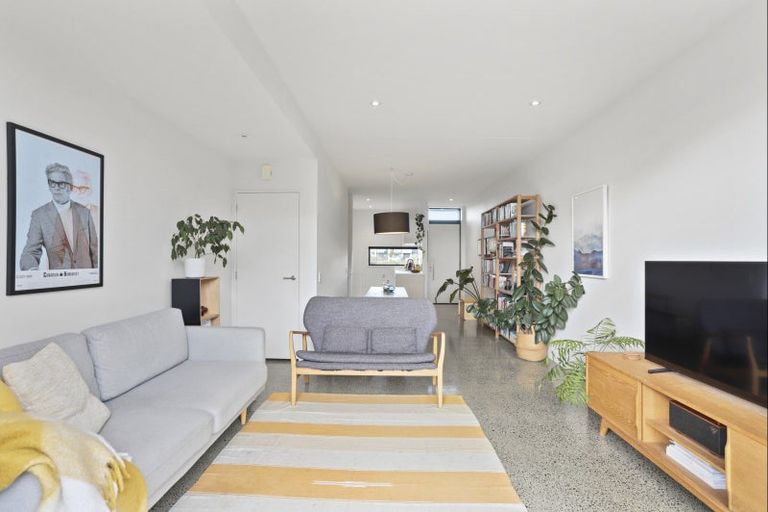 Photo of property in 250 Hobsonville Point Road, Hobsonville, Auckland, 0616