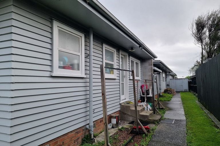 Photo of property in 1/16 Cambridge Road, Manurewa, Auckland, 2102