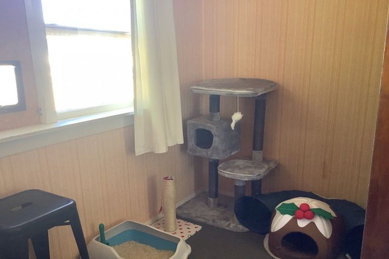 Photo of property in 24 Dunstan Street, Clyde, 9330