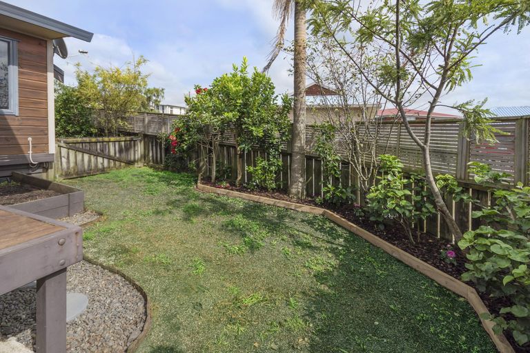 Photo of property in 32a Puriri Road, Pukekohe, 2120