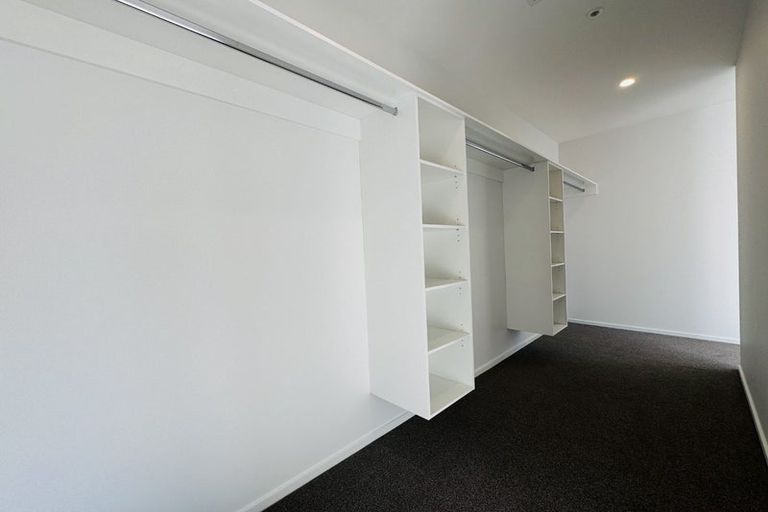 Photo of property in 1 Amberite Place, Harewood, Christchurch, 8051