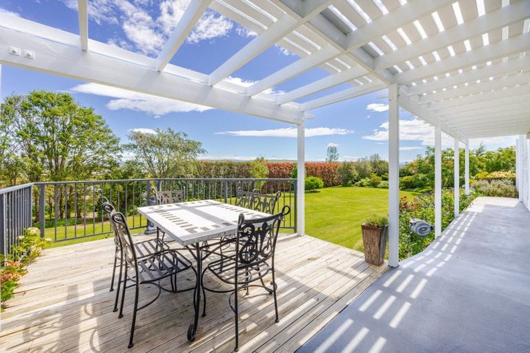 Photo of property in 370 Porangahau Road, Waipukurau, 4282