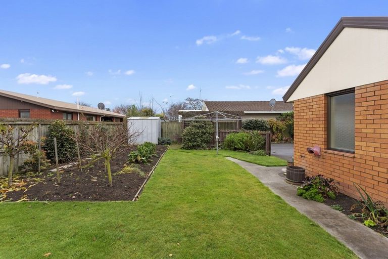 Photo of property in 9 Regent Avenue, Rangiora, 7400