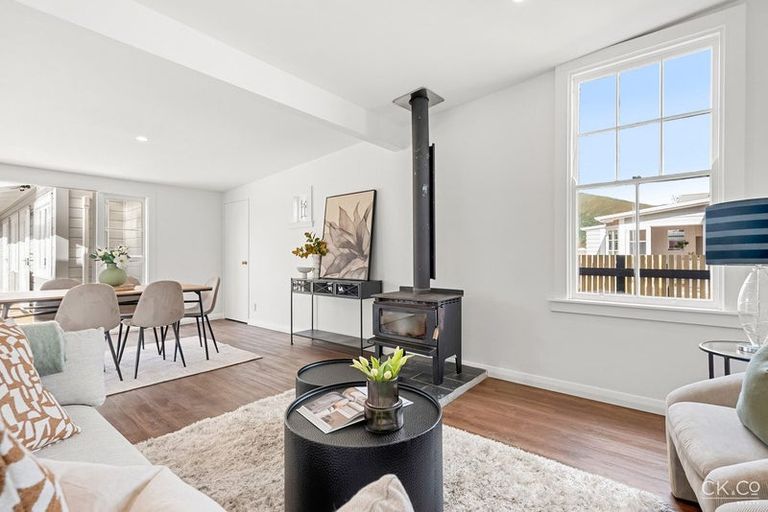 Photo of property in 64 Bell Road, Waiwhetu, Lower Hutt, 5010