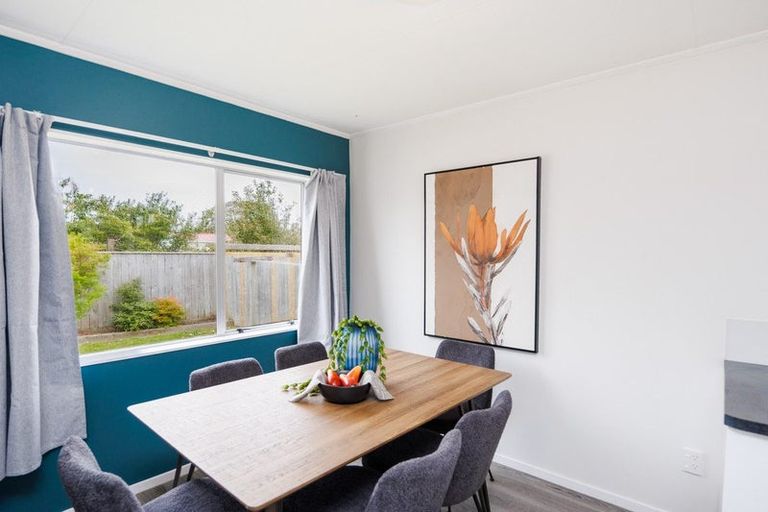 Photo of property in 20b Hilton Grove, Kelvin Grove, Palmerston North, 4414