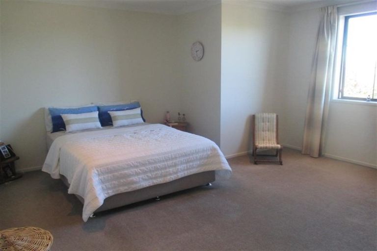 Photo of property in 38 Country Club Terrace, Northwood, Christchurch, 8051