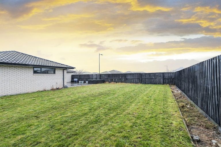 Photo of property in 6 Joy Place, Rolleston, 7614