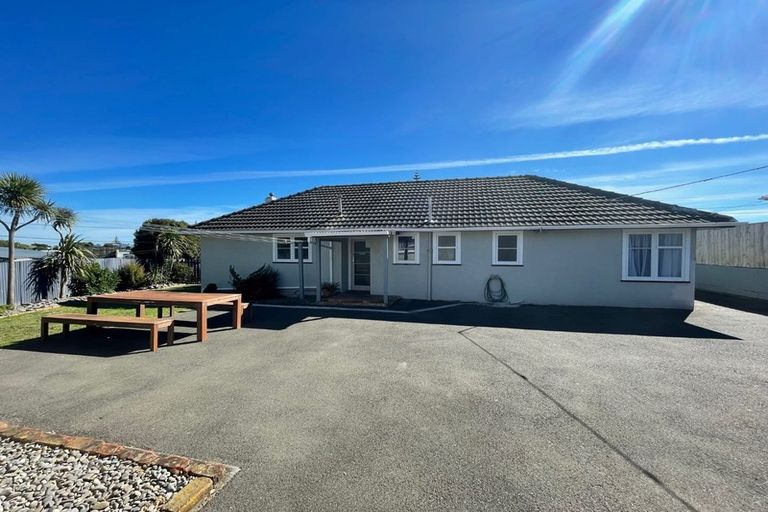 Photo of property in 86 Manuka Street, Castlecliff, Whanganui, 4501