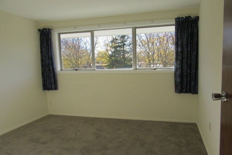 Photo of property in 1/21 Parkstone Avenue, Ilam, Christchurch, 8041