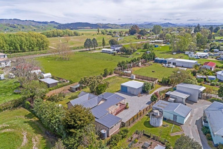 Photo of property in 15 Domain Road, Ormond, Gisborne, 4071