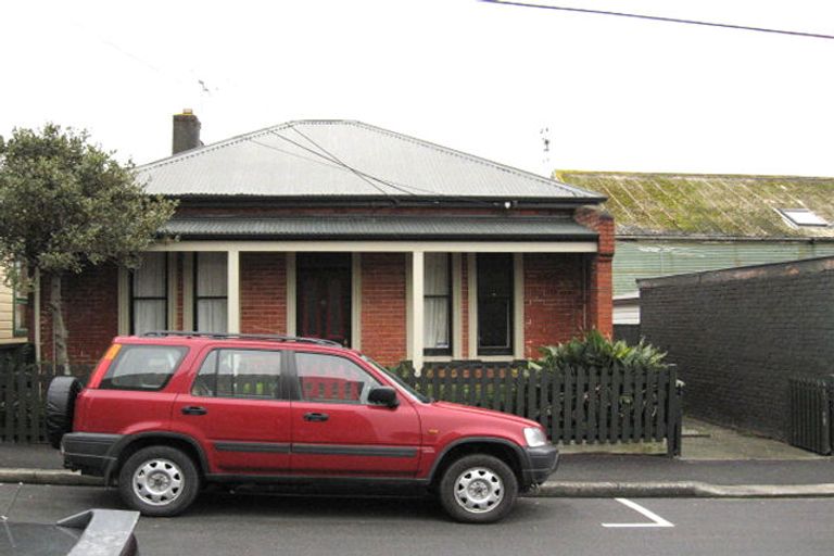 Photo of property in 4 Duncan Terrace, Kilbirnie, Wellington, 6022