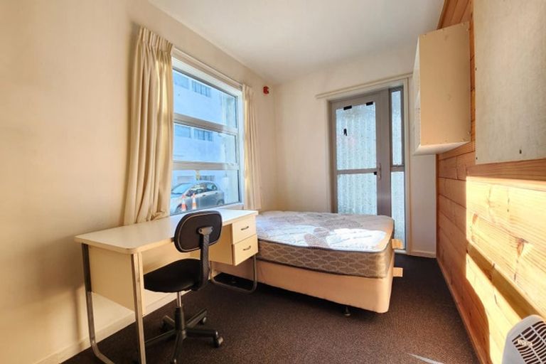 Photo of property in Drummond Street Flats, 19u1 Drummond Street, Mount Cook, Wellington, 6021