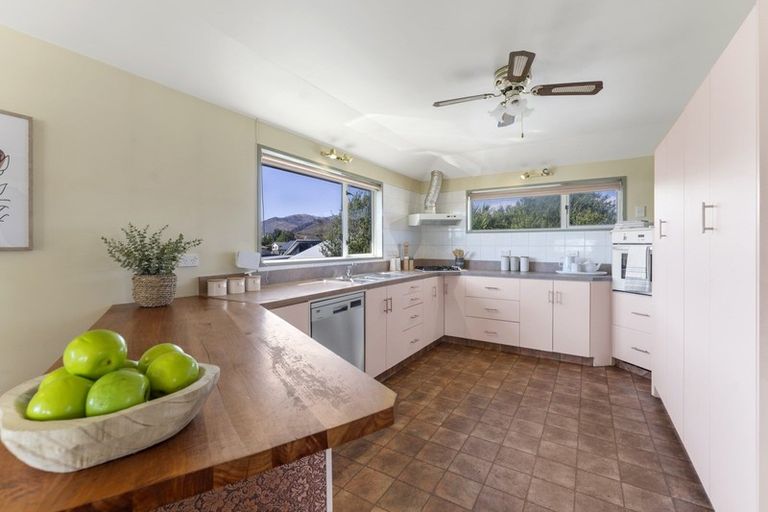 Photo of property in 112 Inniscort Street, Cromwell, 9310