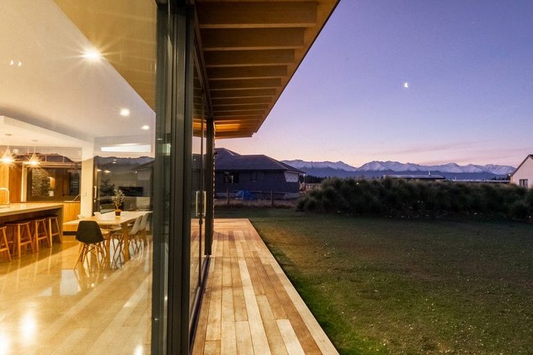 Photo of property in 20 Peak Drive, Twizel, 7901