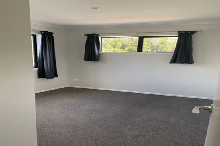 Photo of property in 310a Lakes Boulevard, Pyes Pa, Tauranga, 3112