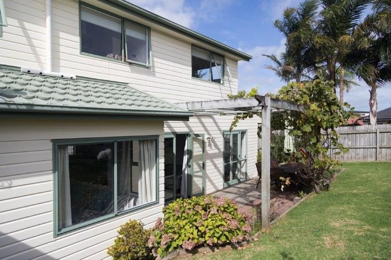 Photo of property in 630a Te Atatu Road, Te Atatu Peninsula, Auckland, 0610