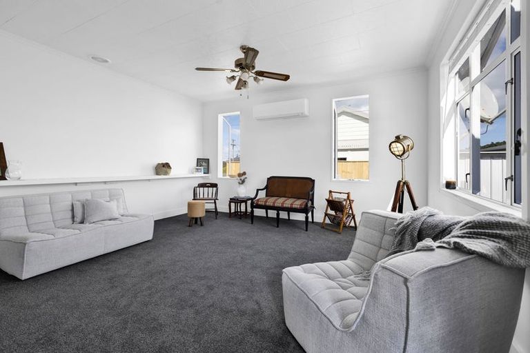 Photo of property in 81a Manawapou Road, Hawera, 4610