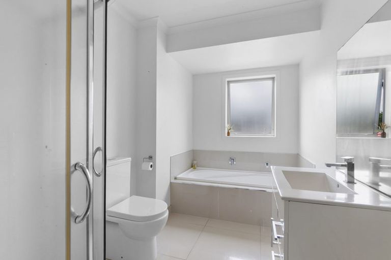 Photo of property in 4/7 Vialou Street, Hamilton Central, Hamilton, 3204