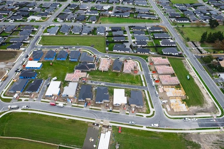 Photo of property in 35 Lennon Drive, Rolleston, 7614