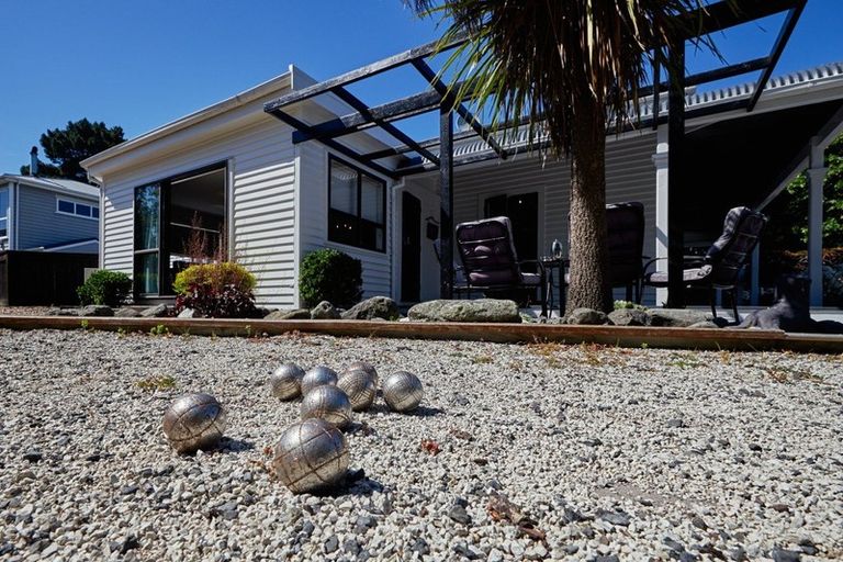 Photo of property in 166a Beach Road, Kaikoura, 7300