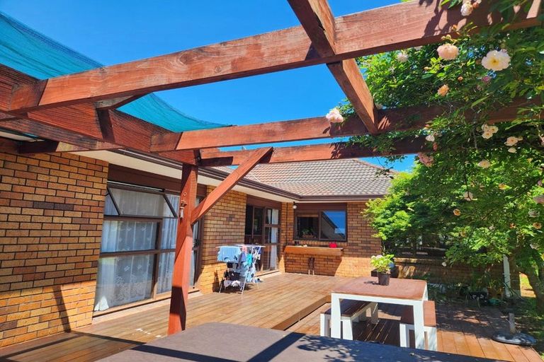 Photo of property in 27 Britannia Place, Half Moon Bay, Auckland, 2012