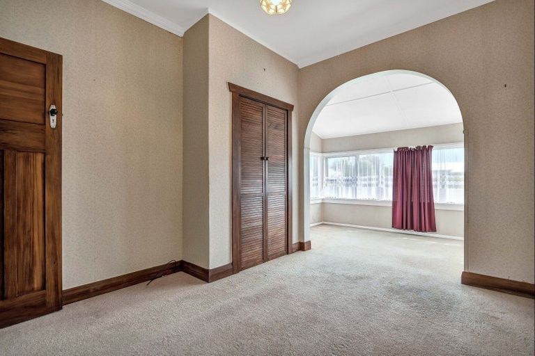 Photo of property in 86 Stanners Street, Eltham, 4322