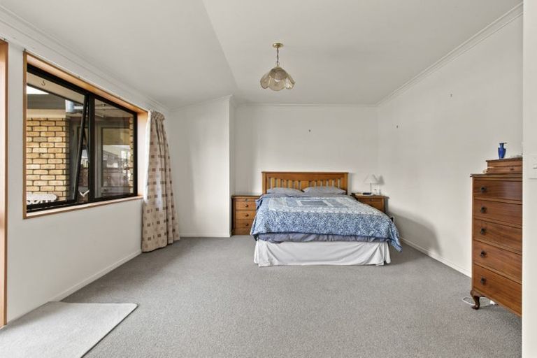 Photo of property in 93 Taylor Street, Cambridge, 3434