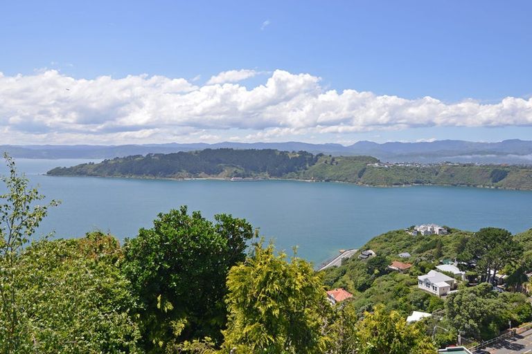 Photo of property in 31 Roseneath Terrace, Roseneath, Wellington, 6011