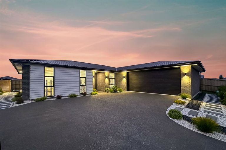 Photo of property in 11 Snapdragon Lane, Wigram, Christchurch, 8025